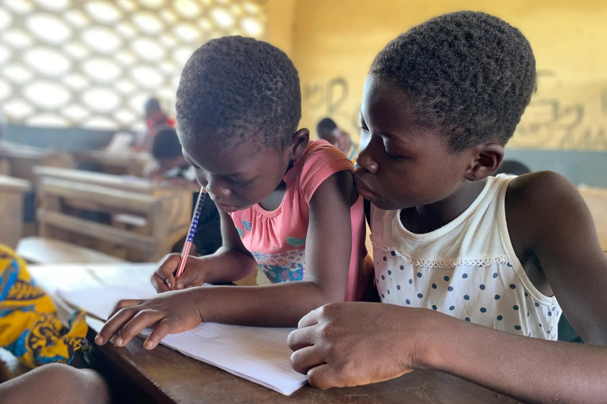 203e8703-898a-40eb-8abc-313b4edb35c3