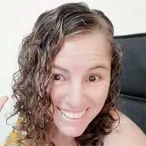 Paula Profile Picture